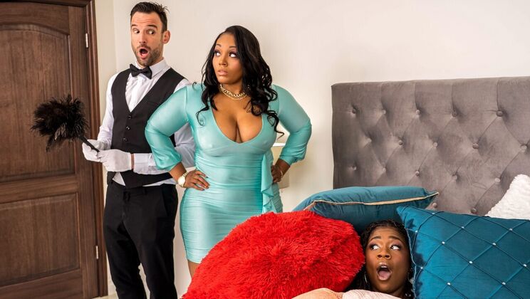 Brazzers - Alex Legend - Mimi Curvaceous - Hazel Grace - Pillow-Humping Humpette Loves A Threesome / 21.11.2021