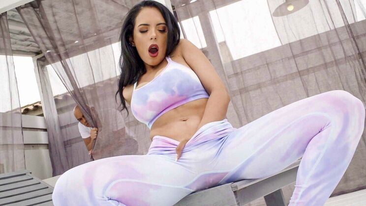 Brazzers - Katrina Moreno - Christian Clay - Pool Pleasure / 14.11.2021