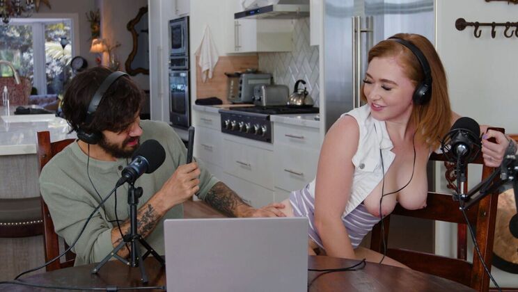 GF Leaks - Callie Black - Nade Nasty - Podcast Pussy / 01.09.2022