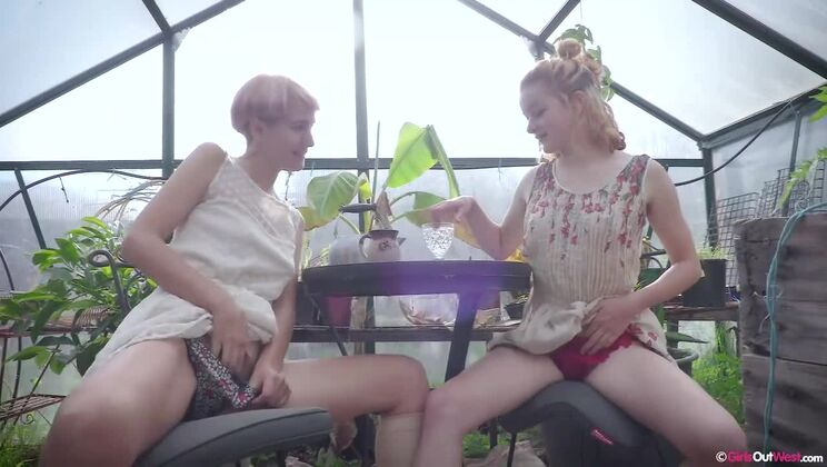 Girls Out West - Ray - Jessie G - Jessie G & Ray - Organic / 02.07.2021