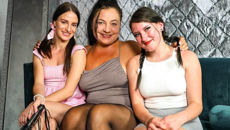 Grandmams - Christina Santes - Liliana Lily - Mari secret - Teaching girls / 20.09.2025