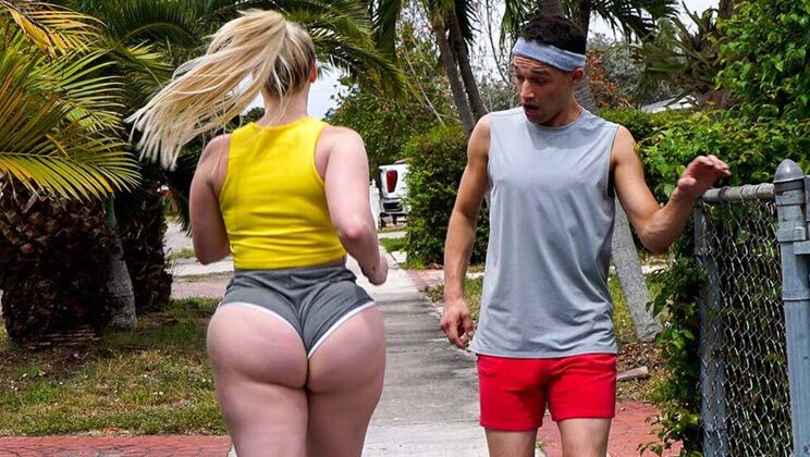 Mom Is Horny - Jenna Starr - Johnny Love - In Need of a Big Ass / 21.04.2023