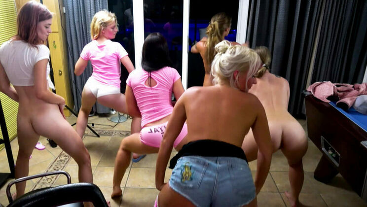 Summer Sinners - Wendy Moon - Katy Rose - Daisy Lee - Lady Bug - Jarushka Ross - Silvia Dellai - Alice Nice - Tereza - From twerking to fucking / 06.04.2021