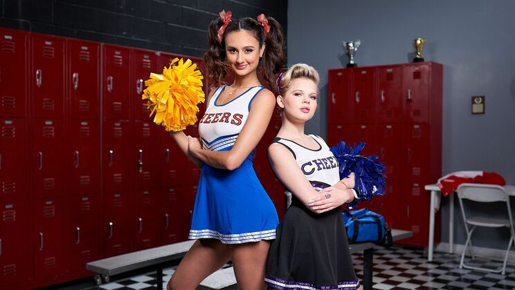 Web Young - Eliza Ibarra - Coco Lovelock - Clash Of The Cheerleaders / 14.10.2022